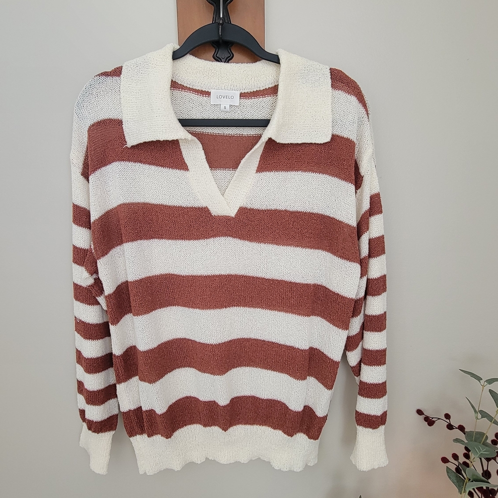 Love Cream and Rust Striped V-Neck Polo Sweater Size S